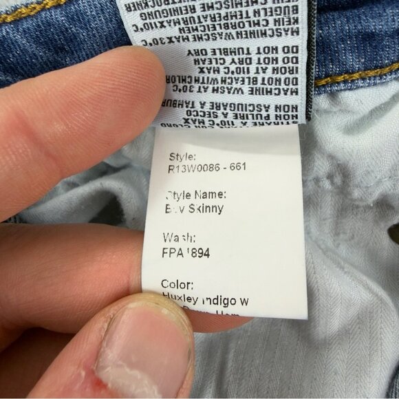 R13 Women's Size 24x28 Alison Skinny Light Blue Wash Zipper Fly Low Rise Denim - Picture 12 of 14